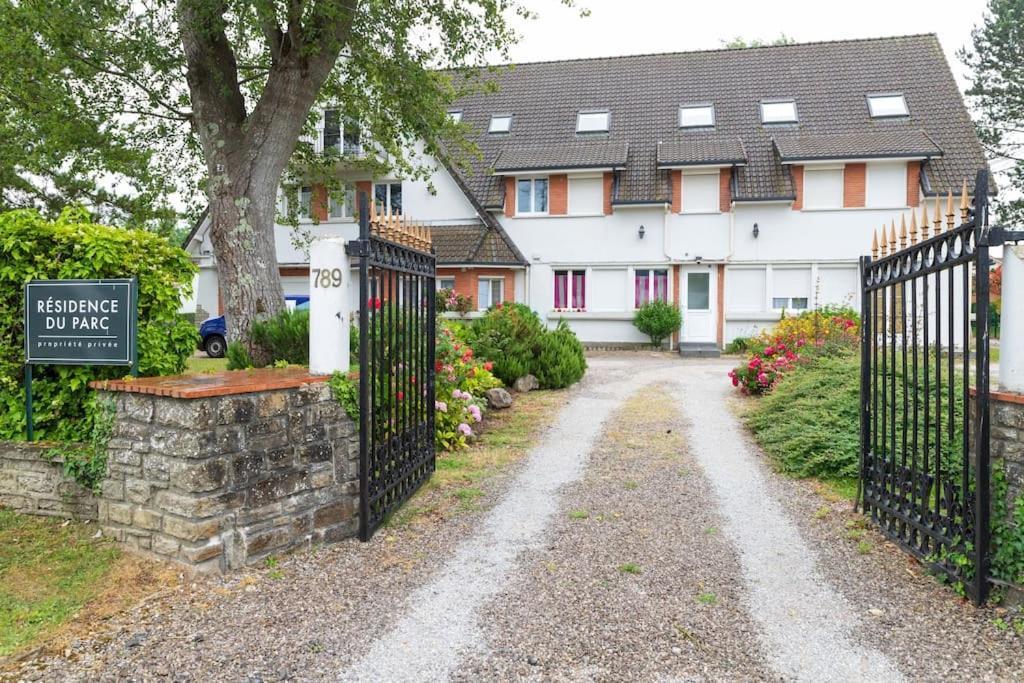 Residence Grand Jardin Attenant Tennis, Mini Golf, Sauna, Petanque Cucq Ngoại thất bức ảnh